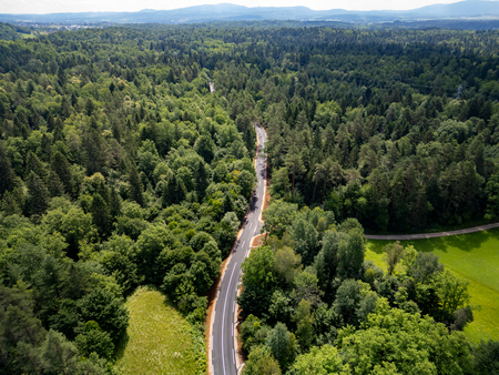 2. faza rekonstrukcije ceste Krvavčji Vrh - Metlika - dron_Foto_Uroš Novina